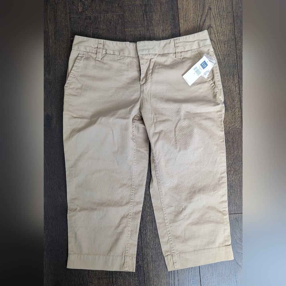 Gap Skinny Capri